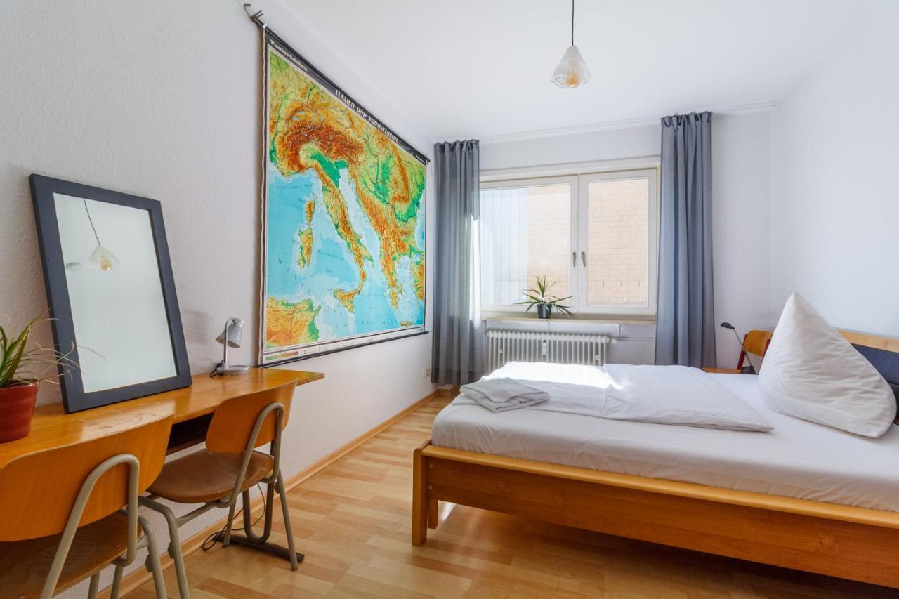#Centralstation #130Qm Hauptbahnhof #Netflix Karlsruhe Luaran gambar