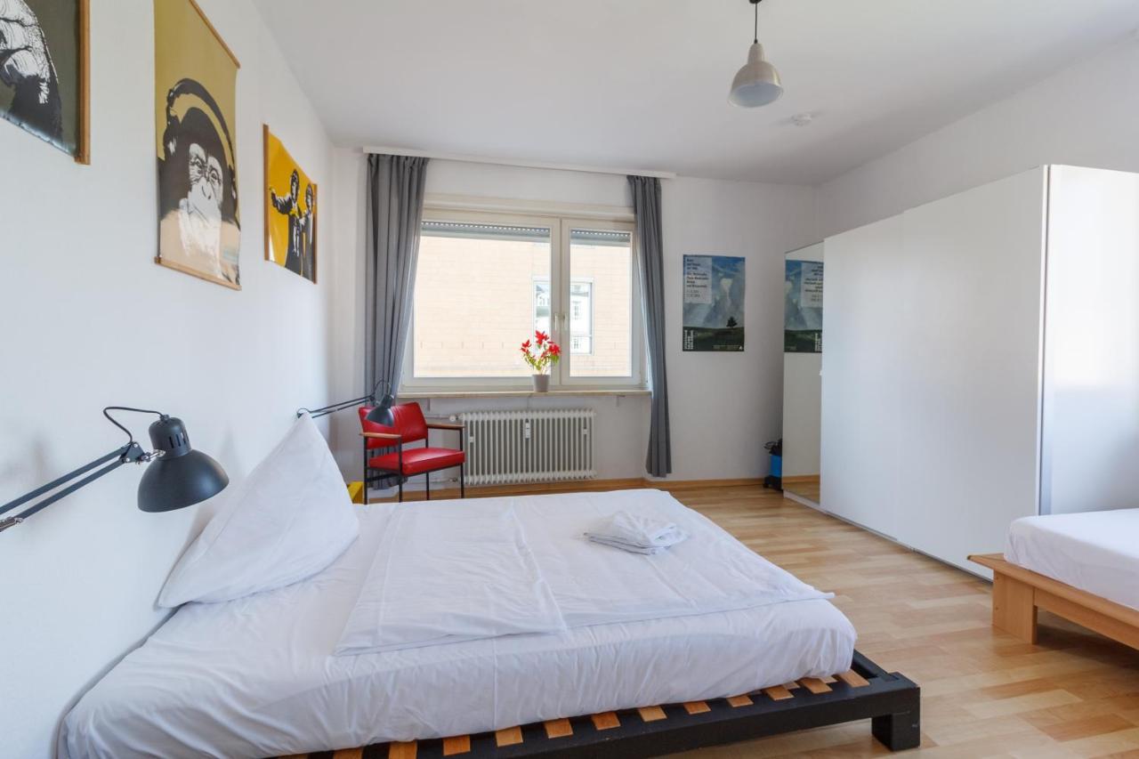 #Centralstation #130Qm Hauptbahnhof #Netflix Karlsruhe Luaran gambar